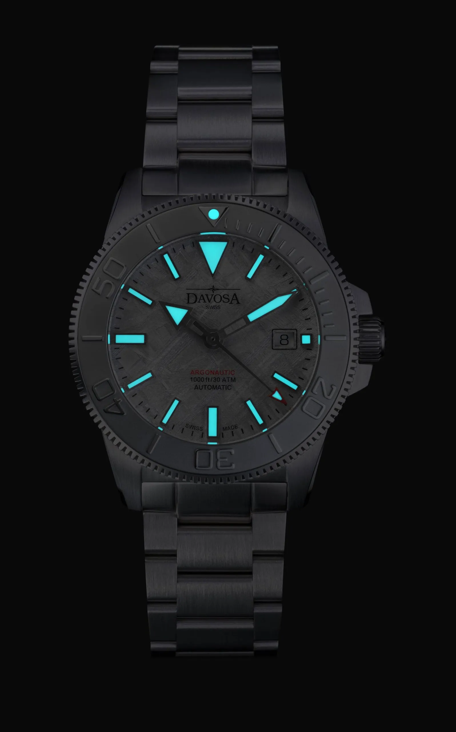 DAVOSA Argonautic Meteorite 161.544.10 diver watch with Muonionalusta meteorite dial lume shot in the dark